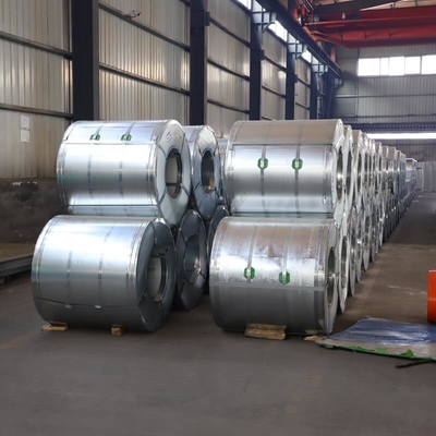 Gl स्टील का तार 25Mt Galvalume Coil एंटी फिंगर जीरो स्पैंगल हॉट रोल्ड