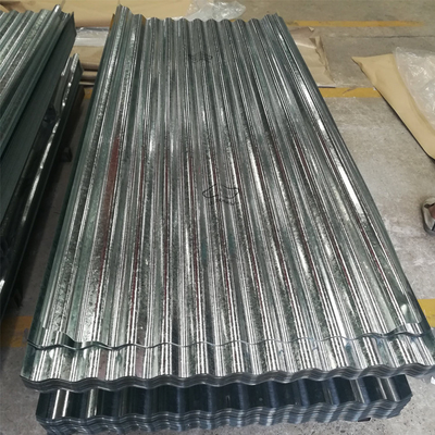 600mm-1250mm चौड़ाई गैल्वेनाइज्ड छत शीट 20-25um शीर्ष पेंट कोटिंग